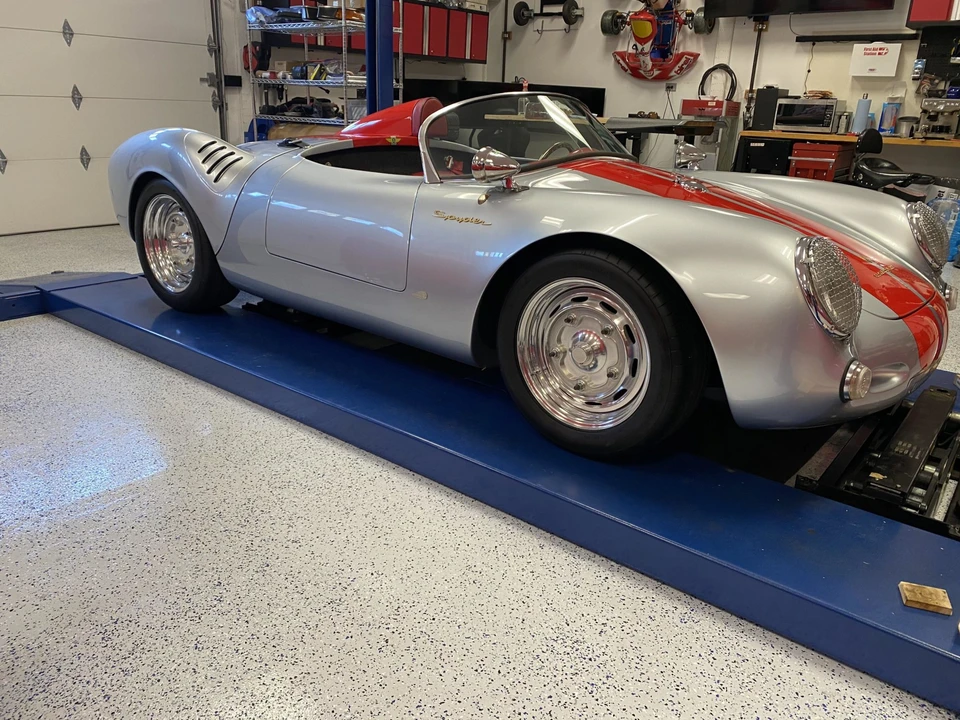 Porsche 550 - Image 11 of 31
