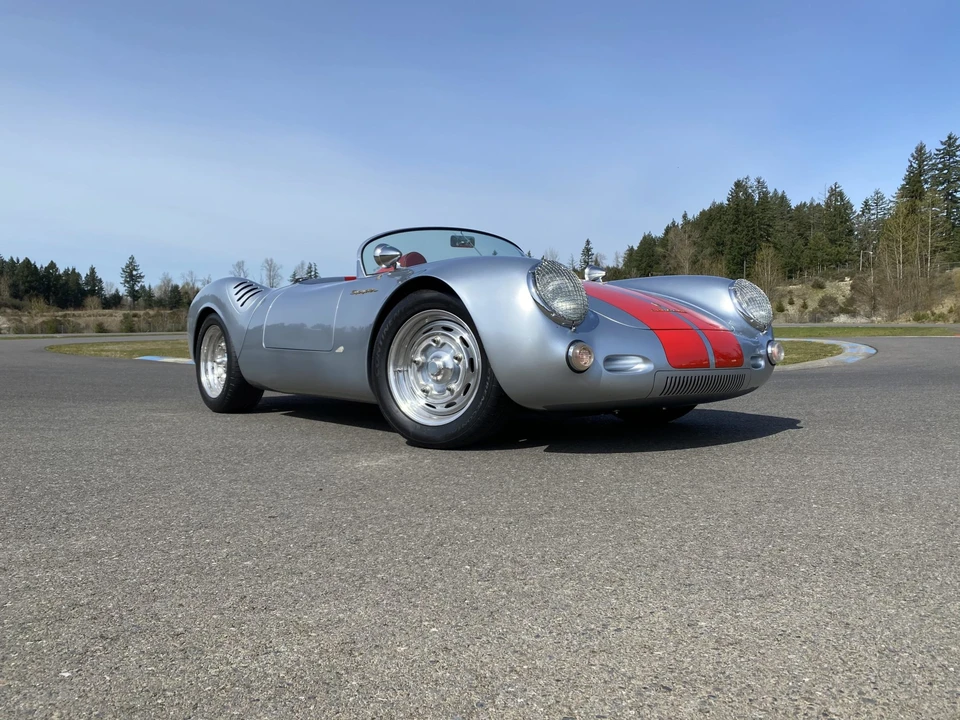 Porsche 550 - Image 3 of 31