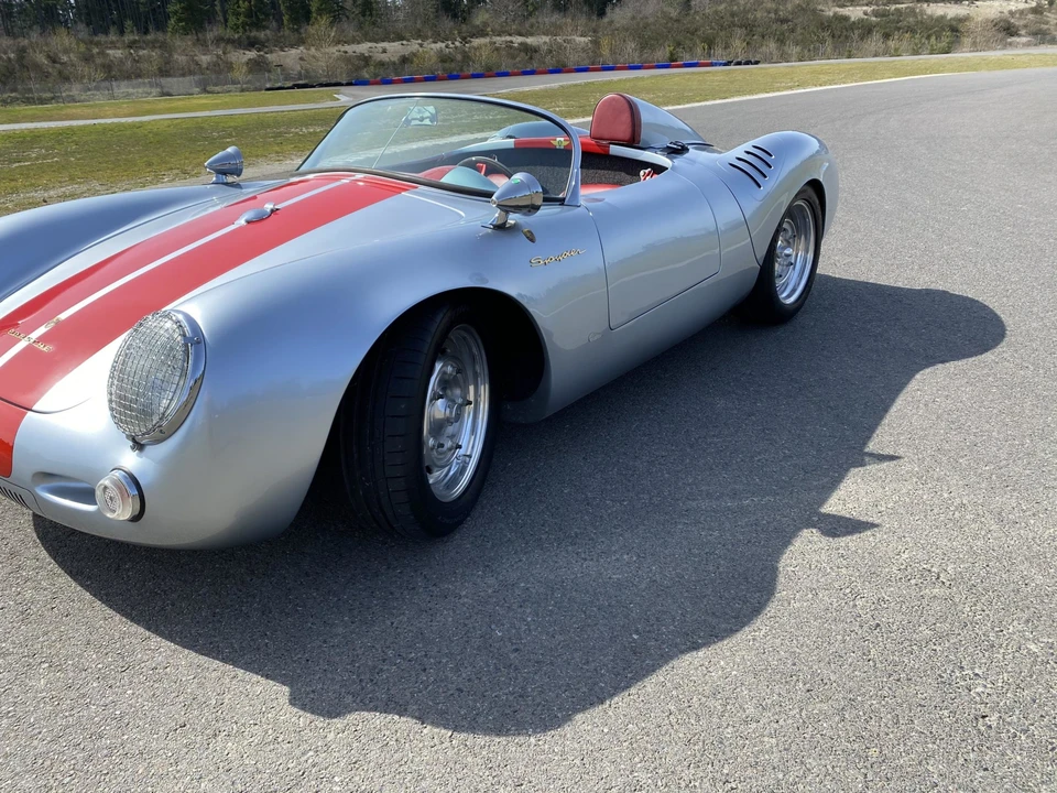 Porsche 550 - Image 7 of 31