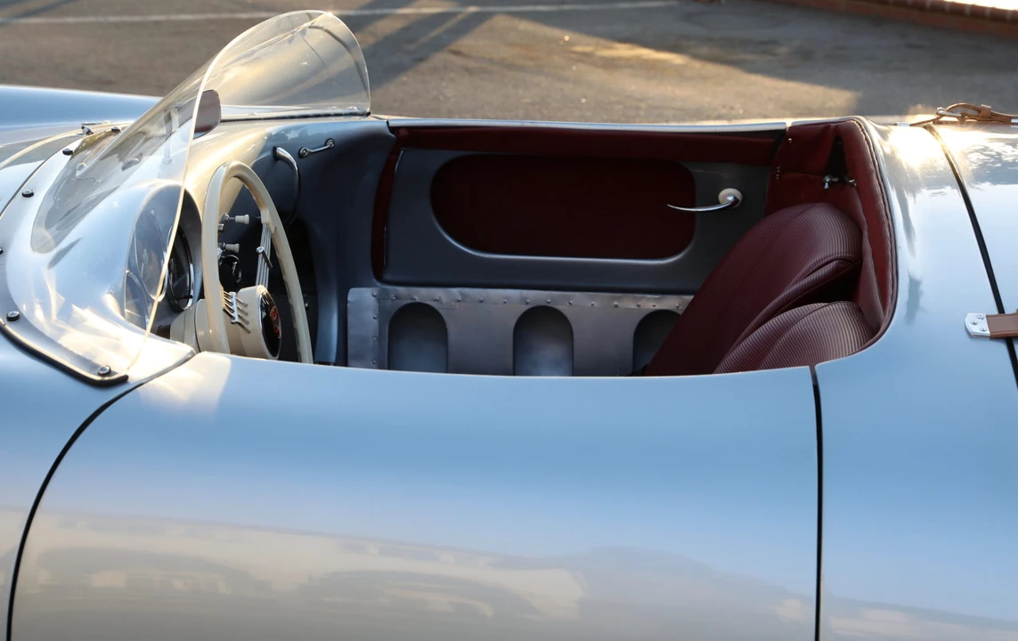 Porsche 550 - Image 19 of 31