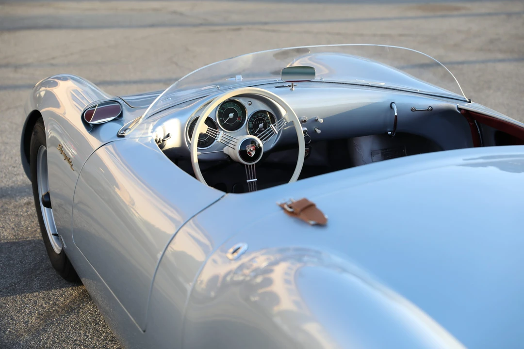 Porsche 550 - Image 17 of 31