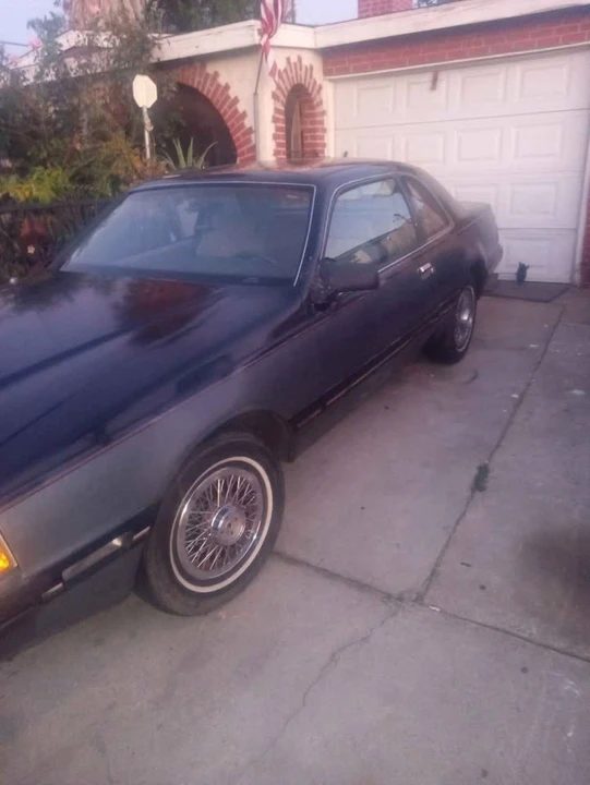 1988 Ford Thunderbird 9th Gen - Image 2 of 6