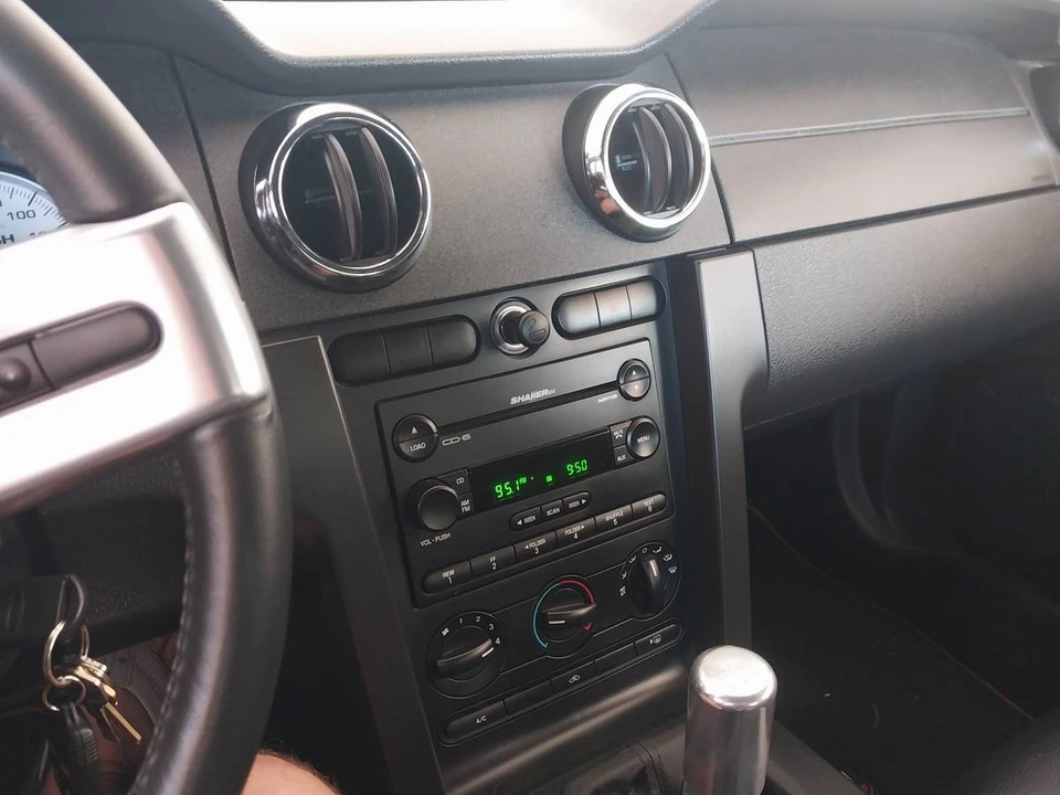 2006 Ford S197 Mustang - Image 17 of 19