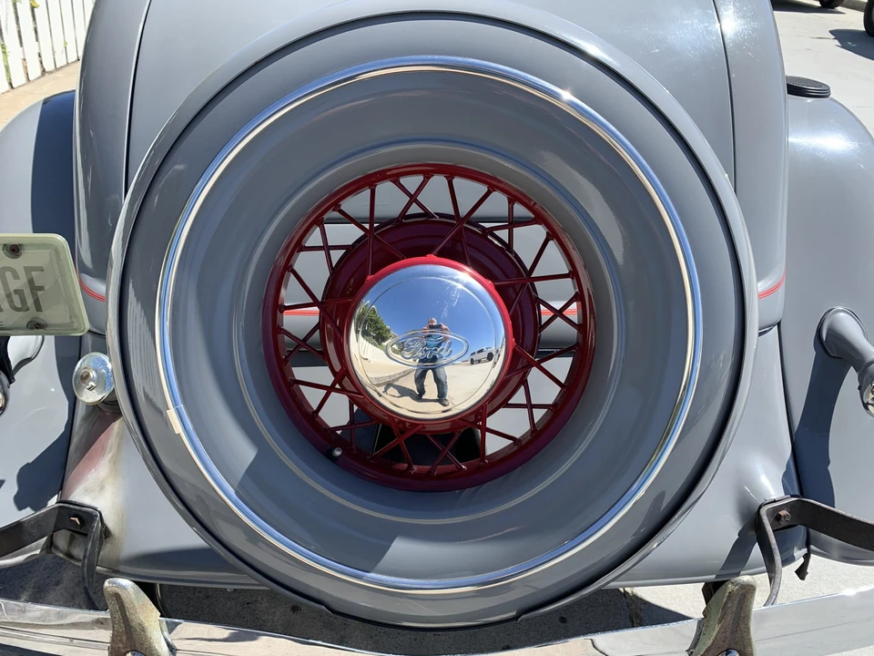 Ford Replica - Image 28 of 31