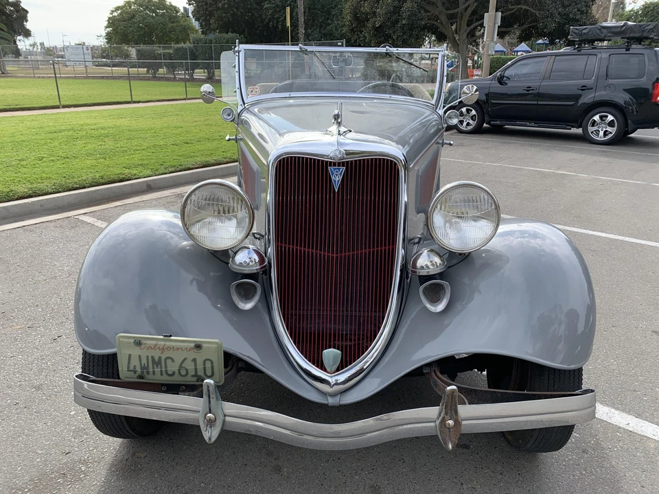 Ford Replica - Image 9 of 31