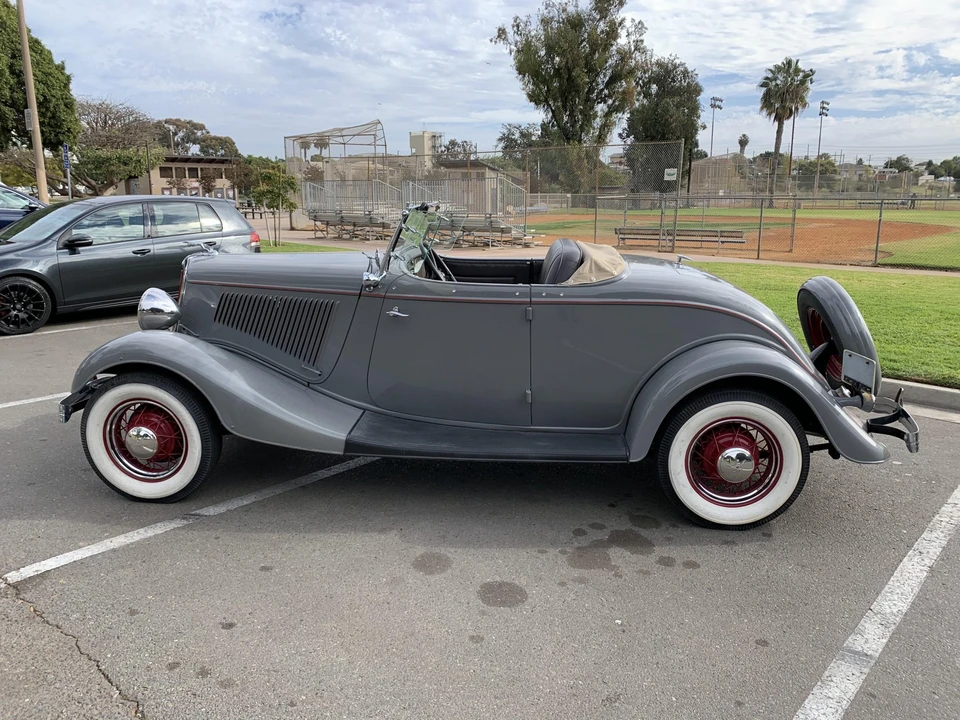 Ford Replica - Image 2 of 31