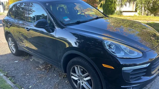 2016 Porsche Cayenne Base V6