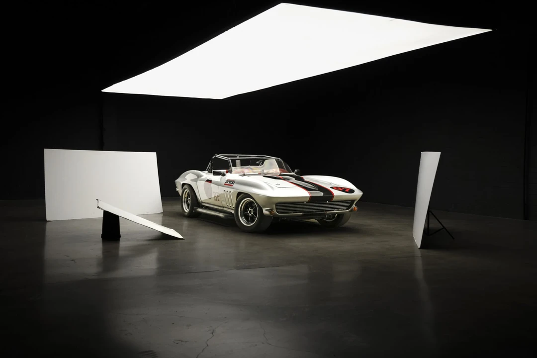 1966 Chevrolet Corvette C2 - Image 3 of 31