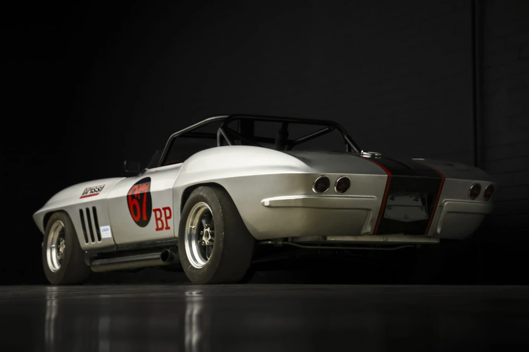 1966 Chevrolet Corvette C2 - Image 22 of 31