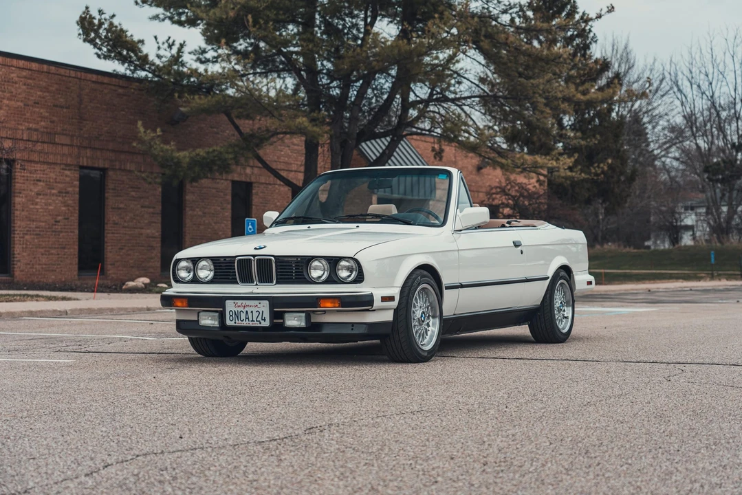 1991 BMW E30 3 Series - Image 3 of 31