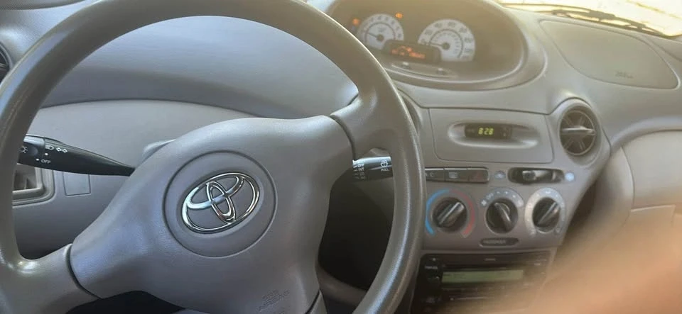 2003 Toyota Echo - Image 3 of 10