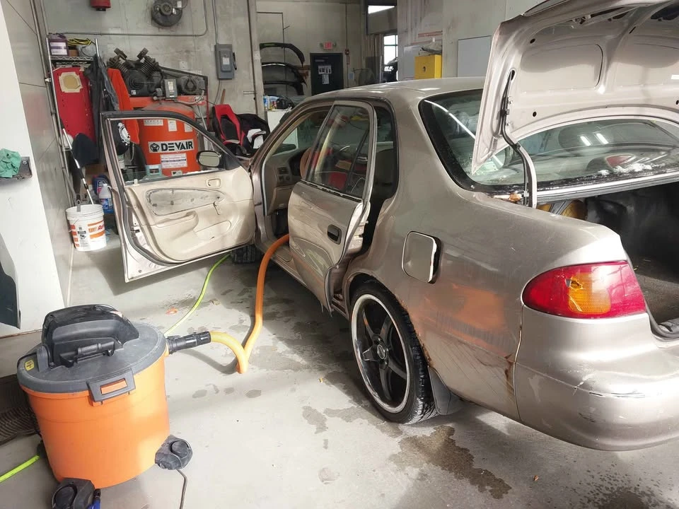 1998 Toyota Corolla 8th Gen - Image 5 of 8