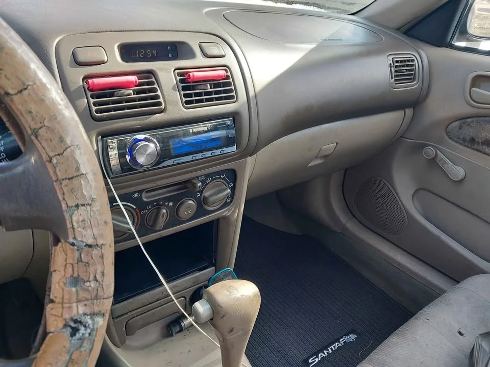 1998 Toyota Corolla 8th Gen - Image 2 of 8