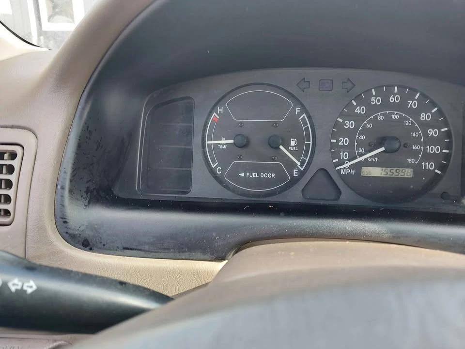 1998 Toyota Corolla 8th Gen - Image 3 of 8
