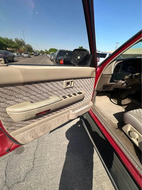 1995 Toyota 4Runner 2nd Gen - Image 7 of 10