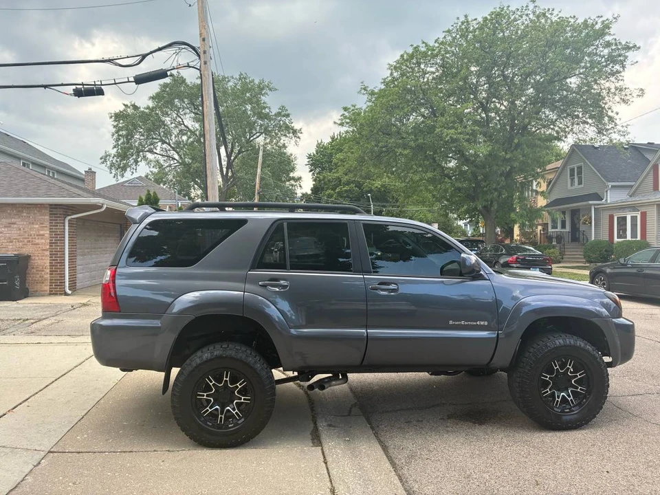 2007 Toyota 4Runner 4th Gen - Image 2 of 17