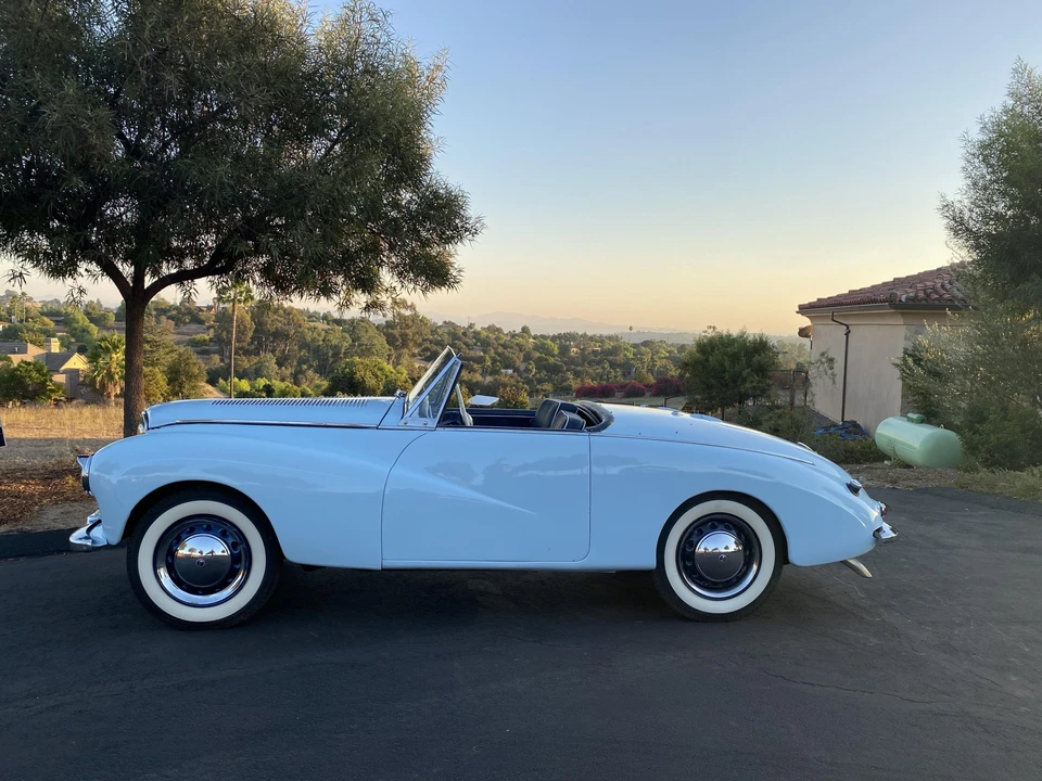 1954 Sunbeam Alpine - Image 2 of 31