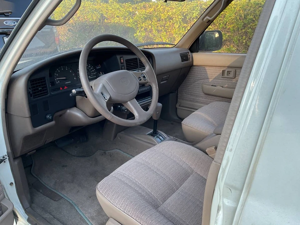 1995 Toyota 4Runner 2nd Gen - Image 6 of 21