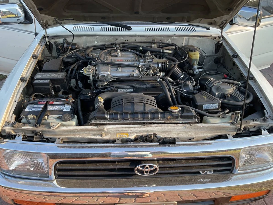 1995 Toyota 4Runner 2nd Gen - Image 14 of 21