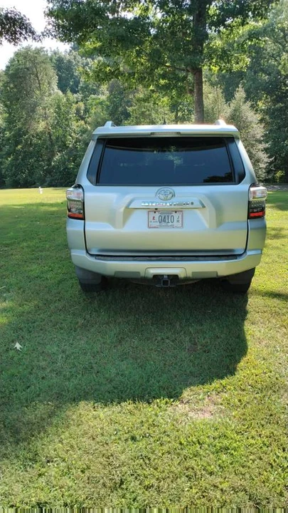 2014 Toyota 4Runner 5th Gen - Image 4 of 11