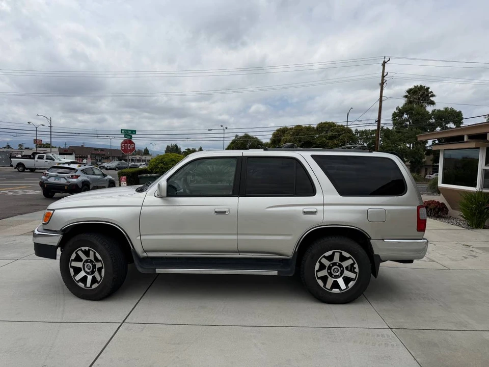 2000 Toyota 4Runner 3rd Gen - Image 4 of 11