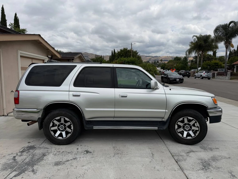 2000 Toyota 4Runner 3rd Gen - Image 6 of 11
