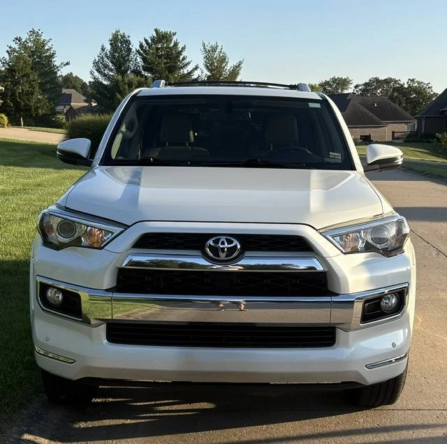 2015 Toyota 4Runner 5th Gen - Image 2 of 12