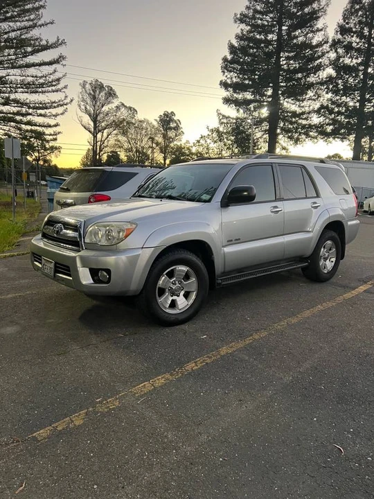 2008 Toyota 4Runner 4th Gen - Image 2 of 4