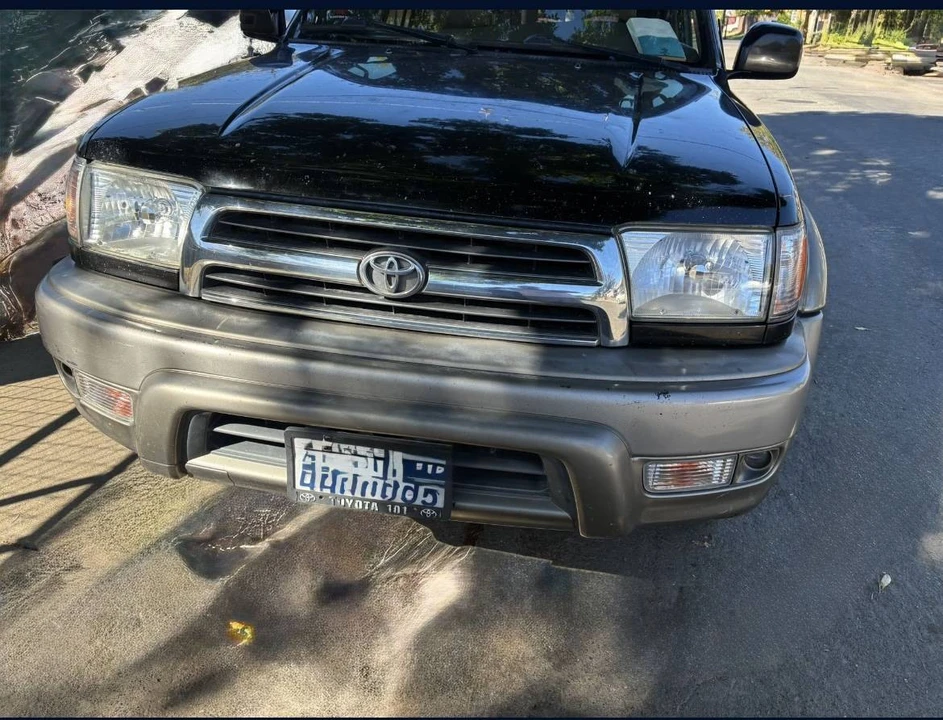 2000 Toyota 4Runner 3rd Gen - Image 2 of 11