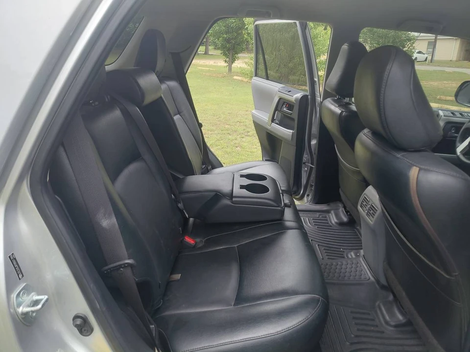 2011 Toyota 4Runner 5th Gen - Image 11 of 12