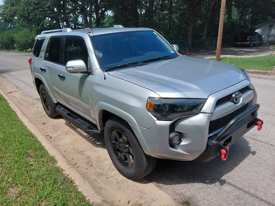 2011 Toyota 4Runner 5th Gen - Image 2 of 12