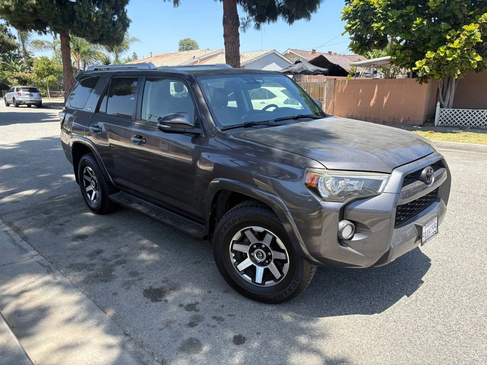 2014 Toyota 4Runner 5th Gen - Image 2 of 7