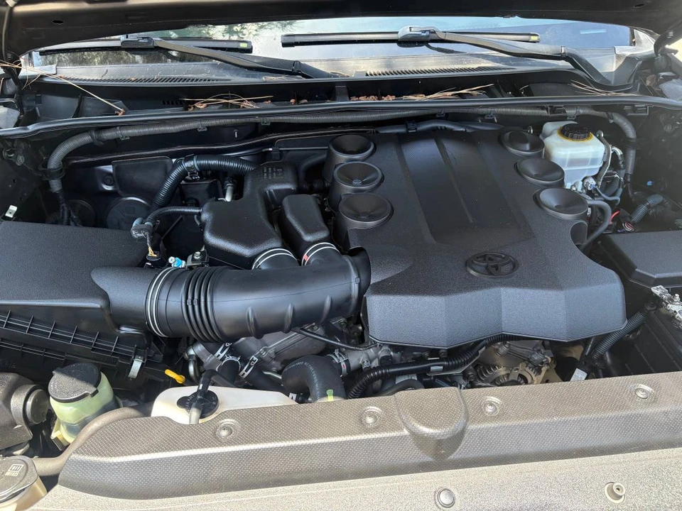 2014 Toyota 4Runner 5th Gen - Image 6 of 7