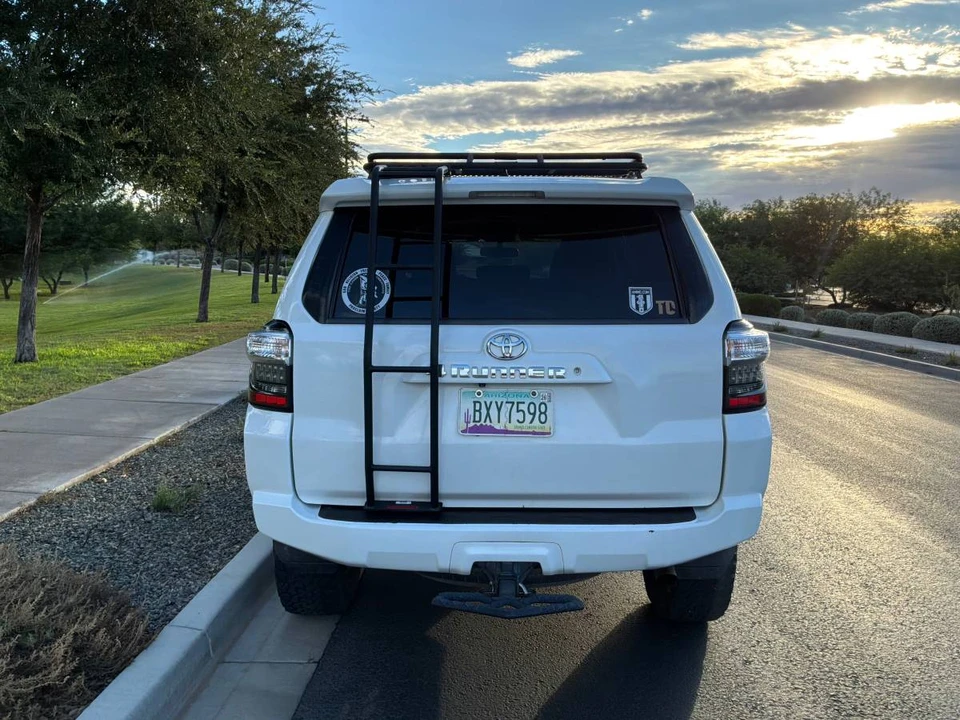 2015 Toyota 4Runner 5th Gen - Image 5 of 13