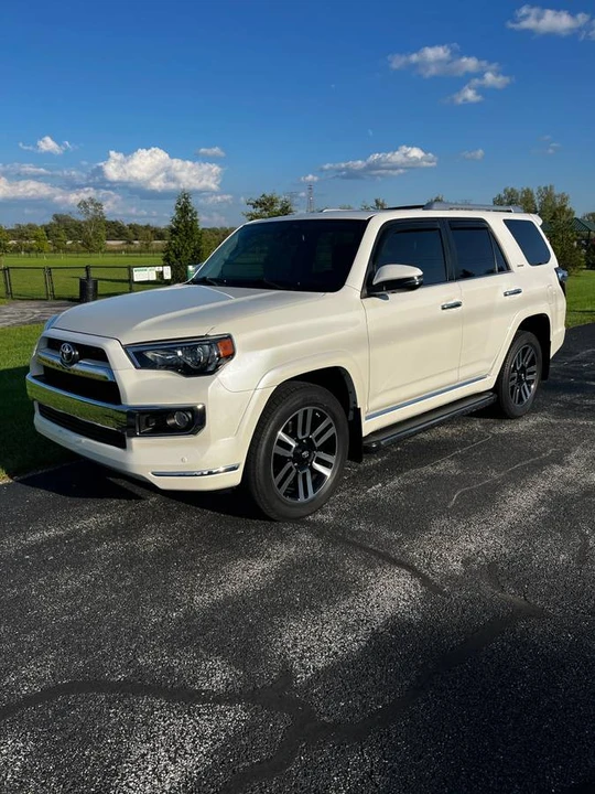2016 Toyota 4Runner 5th Gen - Image 5 of 24