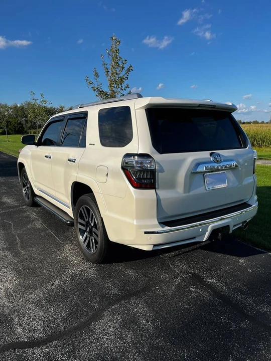 2016 Toyota 4Runner 5th Gen - Image 7 of 24