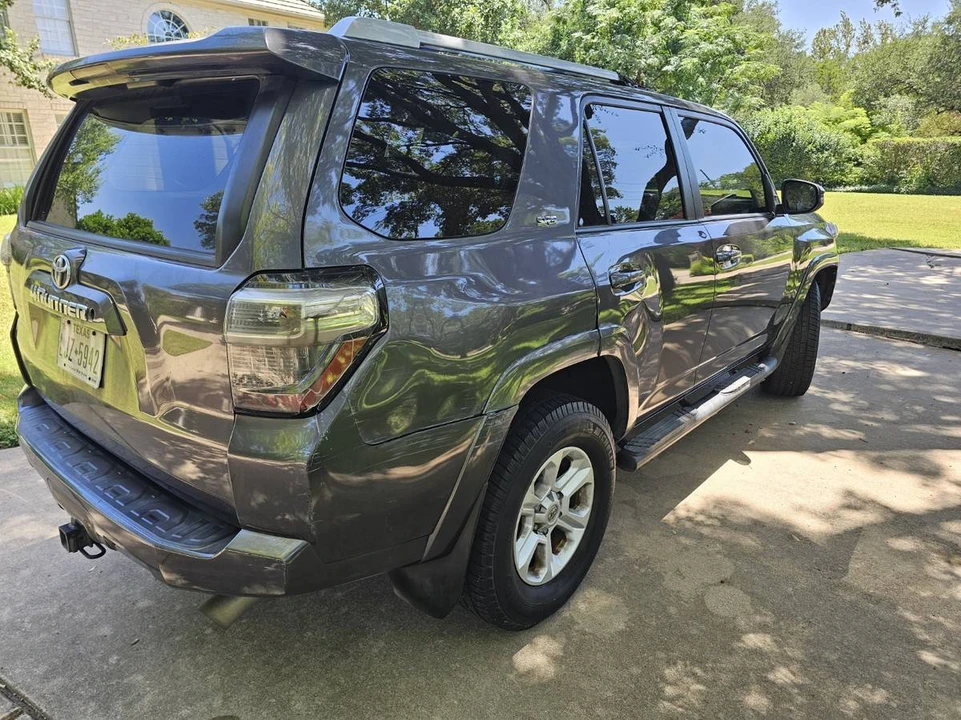 2016 Toyota 4Runner 5th Gen - Image 3 of 11