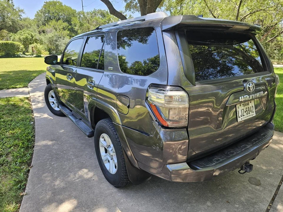 2016 Toyota 4Runner 5th Gen - Image 4 of 11