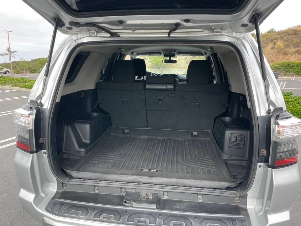 2016 Toyota 4Runner 5th Gen - Image 8 of 9