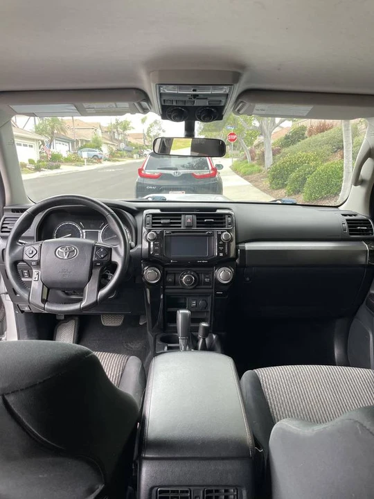 2016 Toyota 4Runner 5th Gen - Image 5 of 9