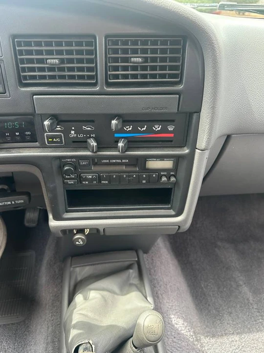 1991 Toyota 4Runner 2nd Gen - Image 12 of 21