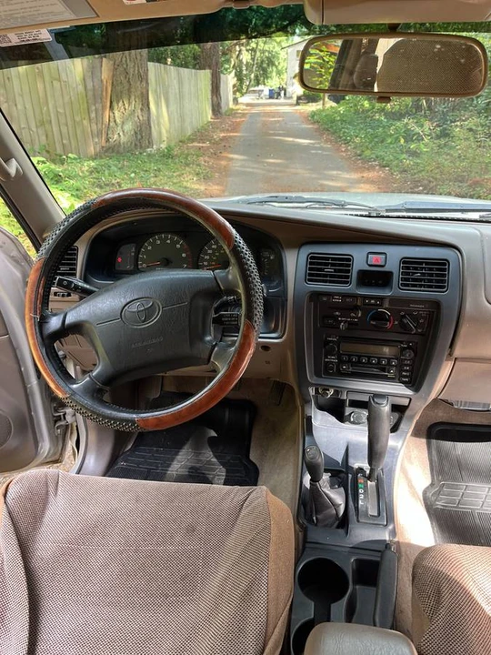 2000 Toyota 4Runner 3rd Gen - Image 12 of 13