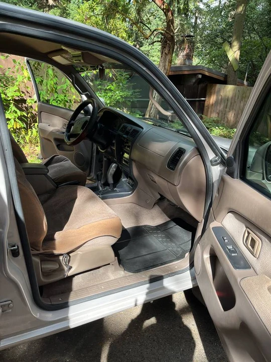 2000 Toyota 4Runner 3rd Gen - Image 10 of 13