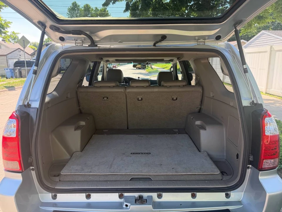 2007 Toyota 4Runner - Image 8 of 13