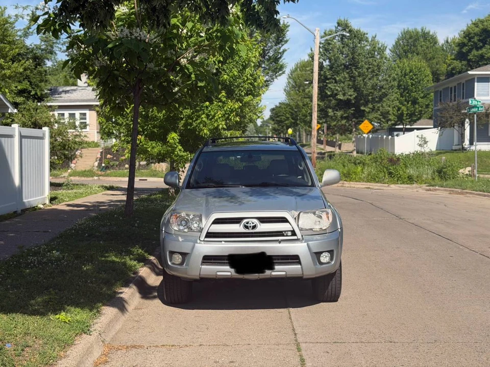 2007 Toyota 4Runner - Image 3 of 13