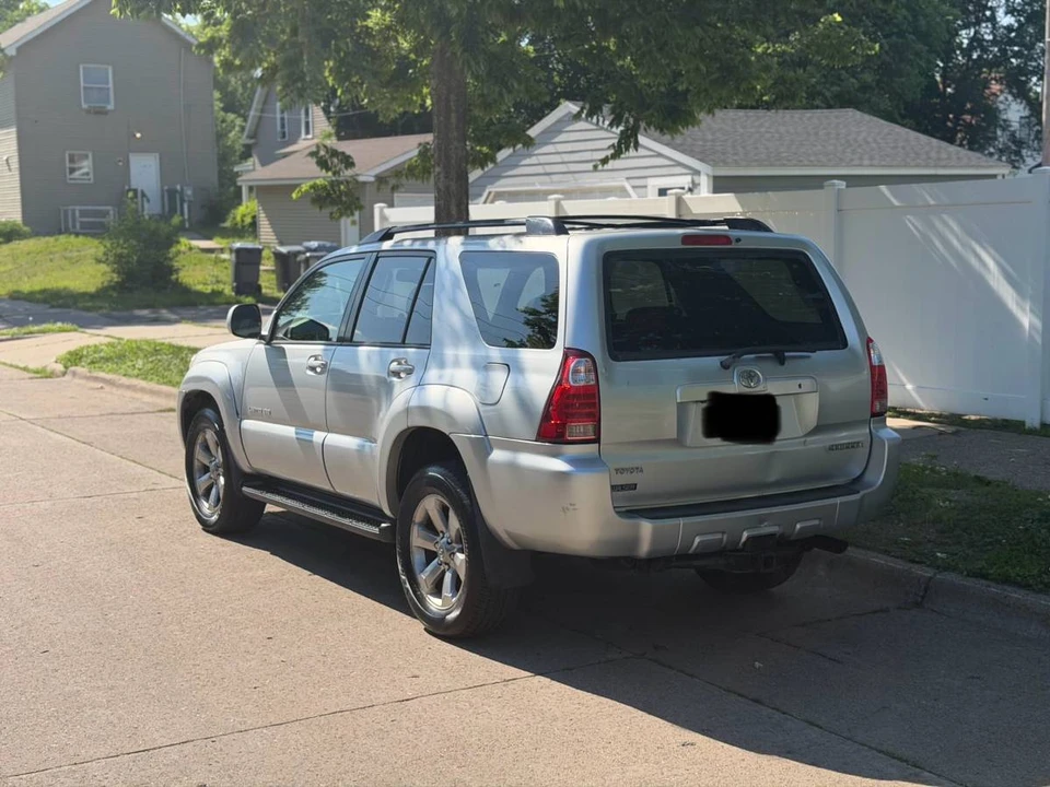 2007 Toyota 4Runner - Image 4 of 13