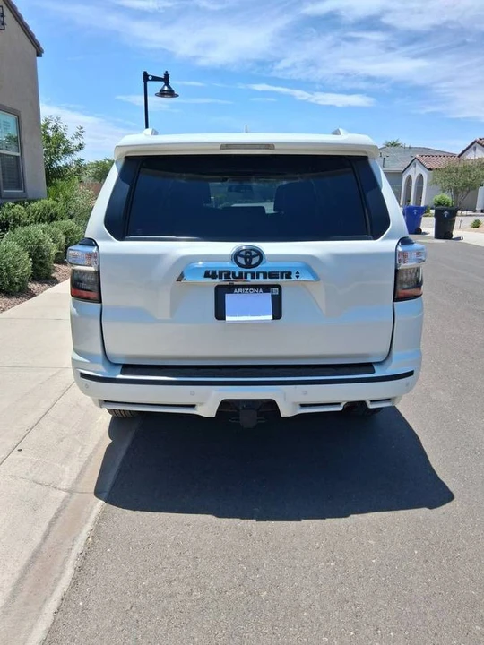 2017 Toyota 4Runner 5th Gen - Image 6 of 16