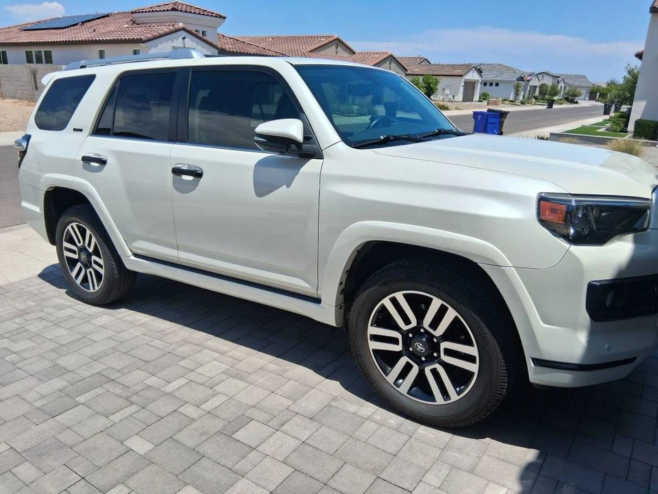 2017 Toyota 4Runner 5th Gen - Image 2 of 16