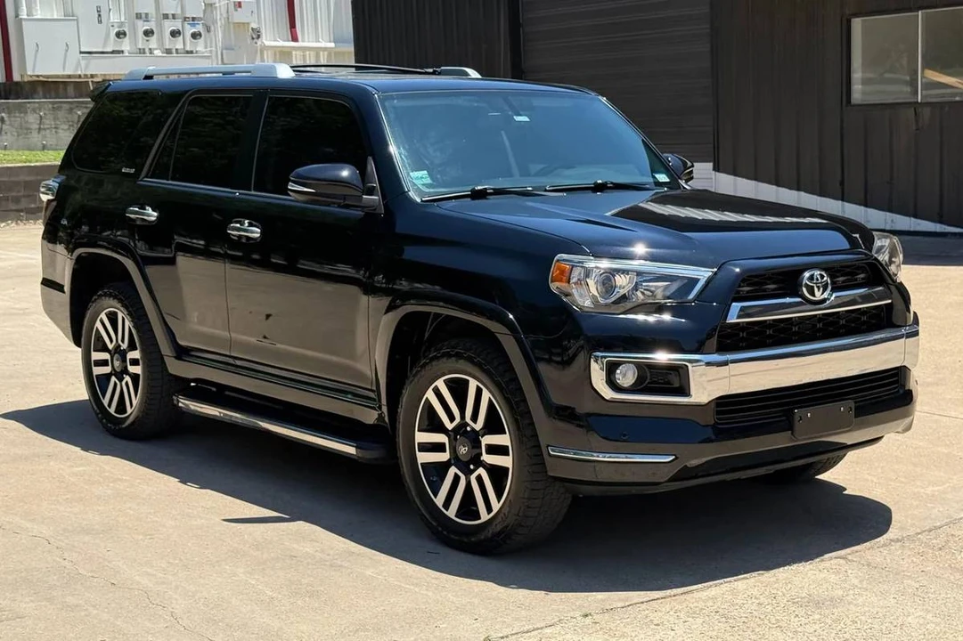 2018 Toyota 4Runner 5th Gen - Image 2 of 23