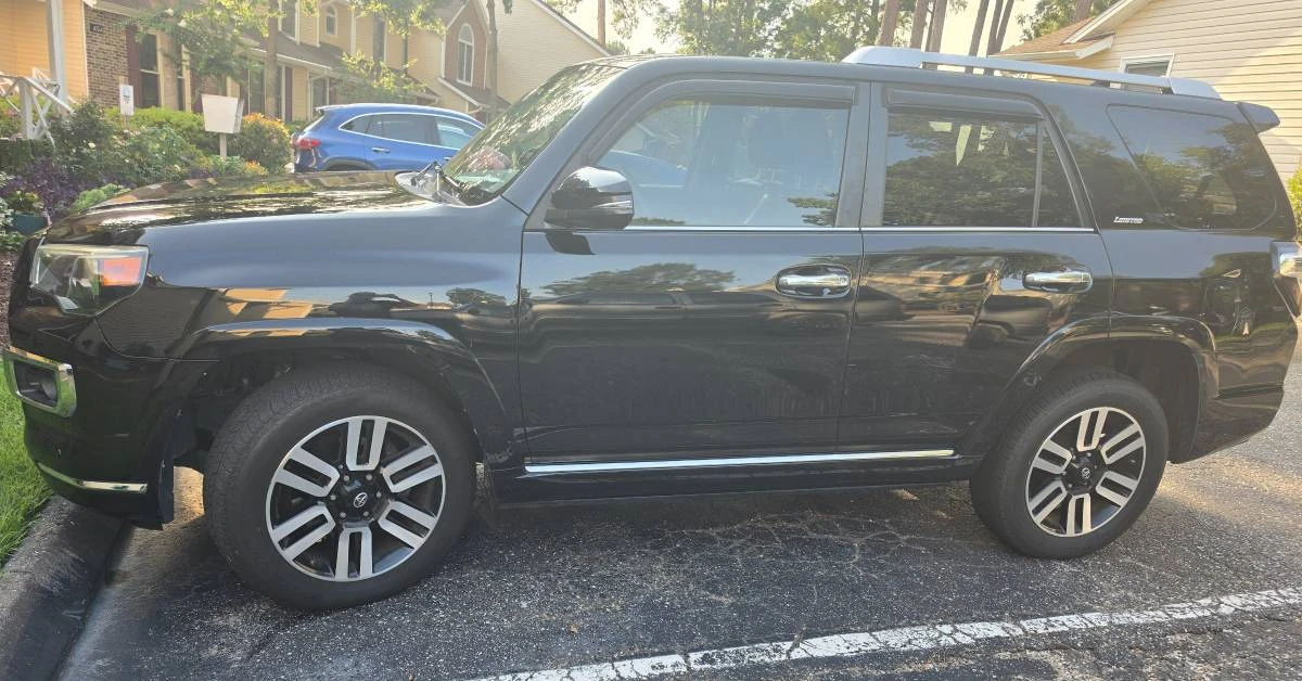 2017 Toyota 4Runner 5th Gen - Image 3 of 10